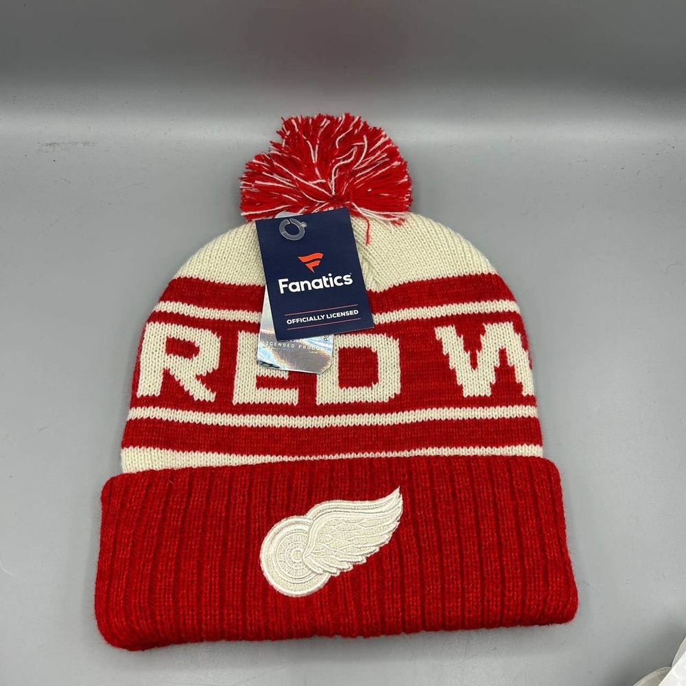 Detroit Red Wings NHL Hat Men Red Fanatics Cuffed Beanie Pom Pom Cap New